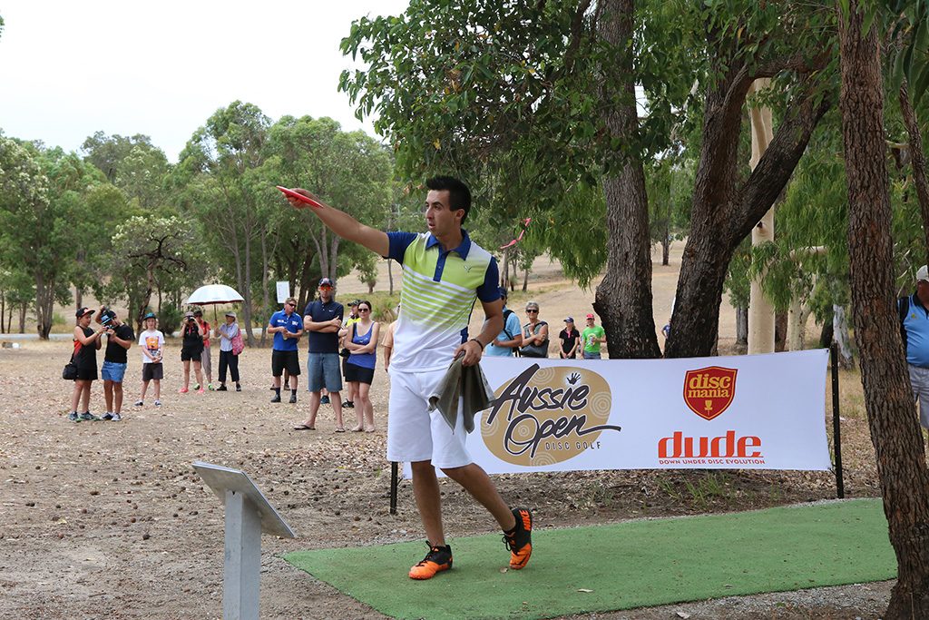 An image of Paul McBeth playing the Aussie Open